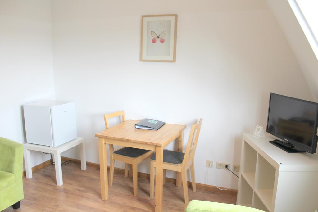 Stayinn Hostel Und Gaestehaus Freiburg Ruang foto
